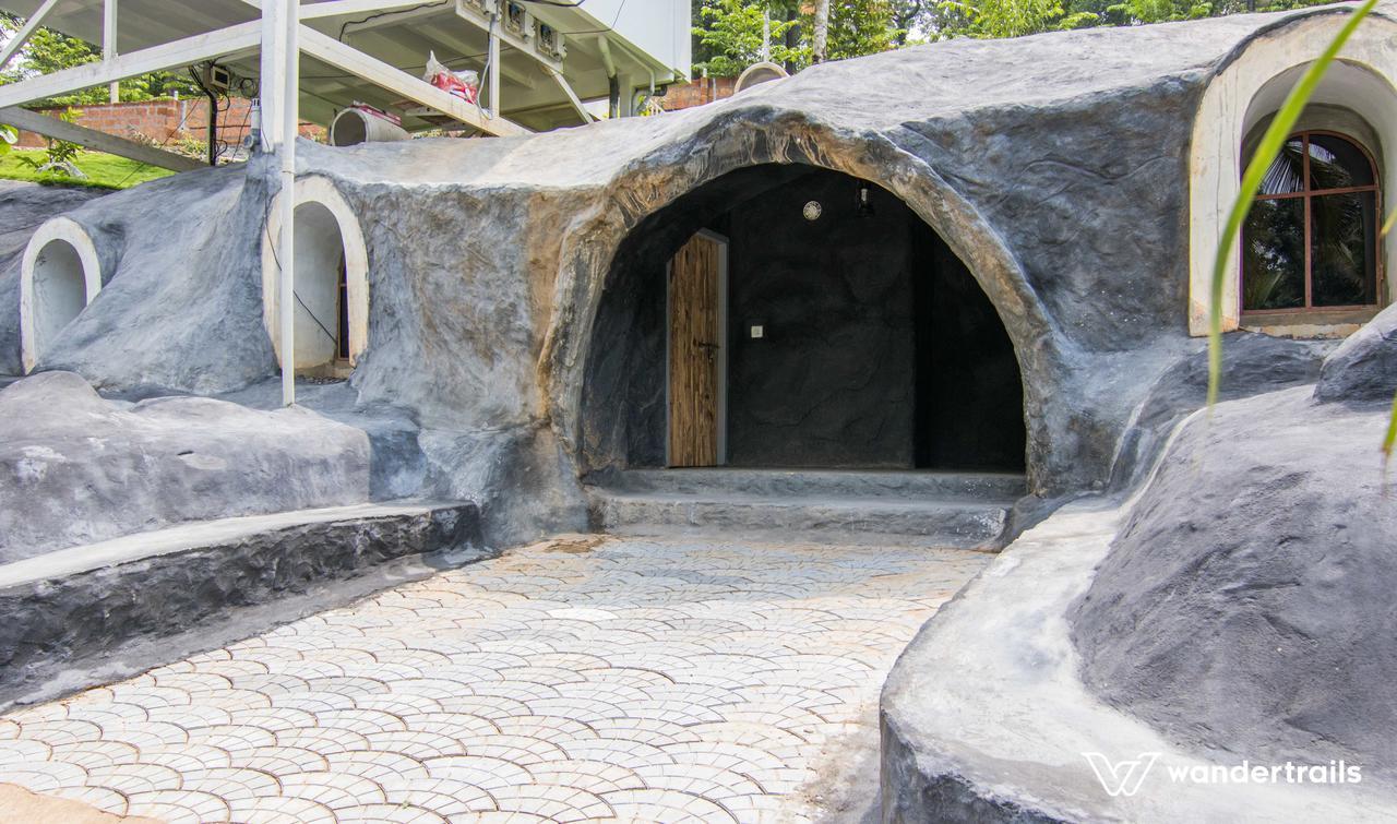 Cavern Wayanad-A Wandertrails Stay Kaniyāmbetta Eksteriør billede
